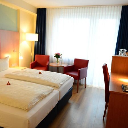 Hotel National Duesseldorf Εξωτερικό φωτογραφία