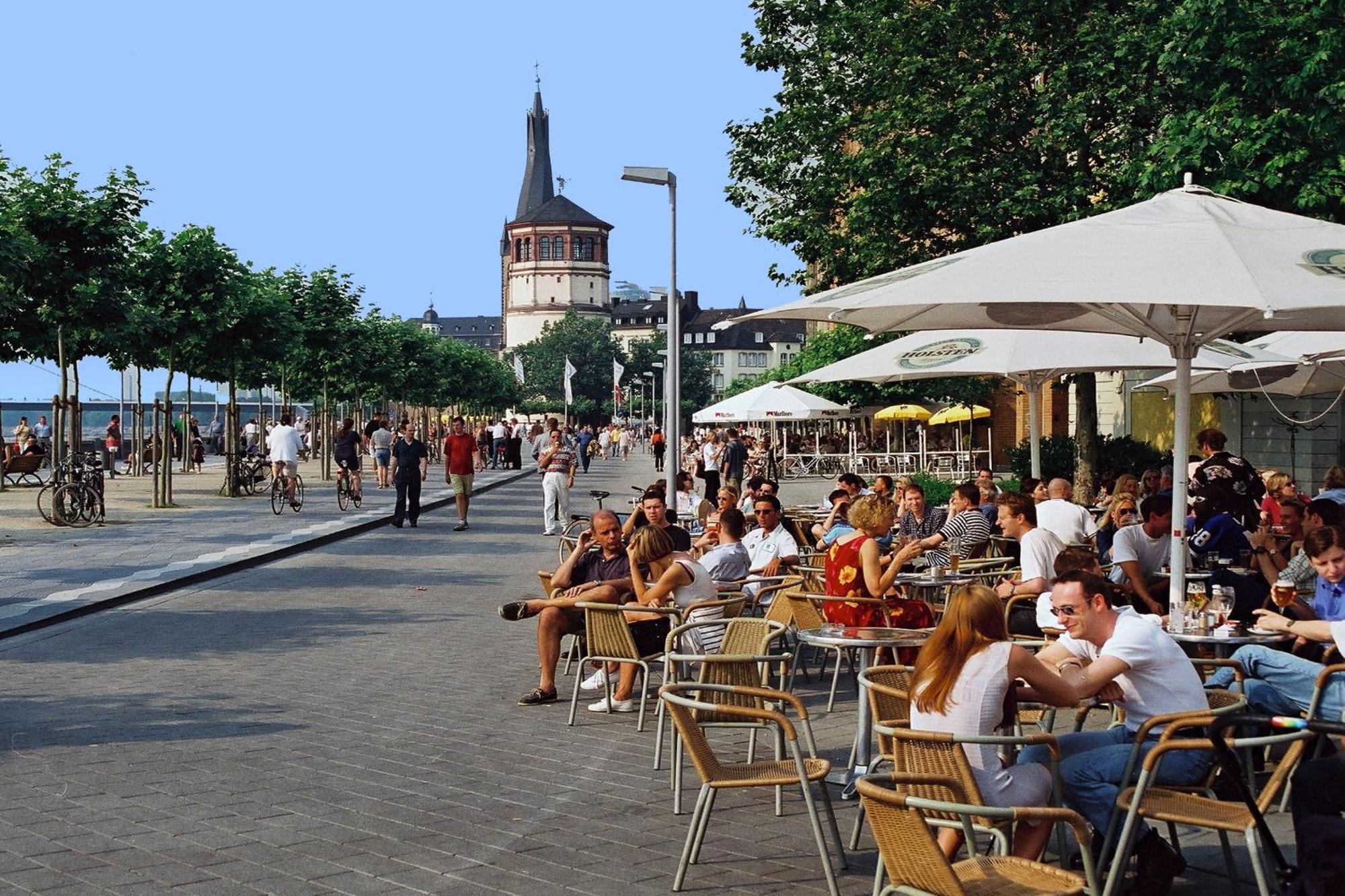Hotel National Duesseldorf Εξωτερικό φωτογραφία