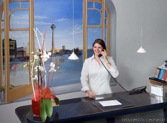 Hotel National Duesseldorf Εξωτερικό φωτογραφία