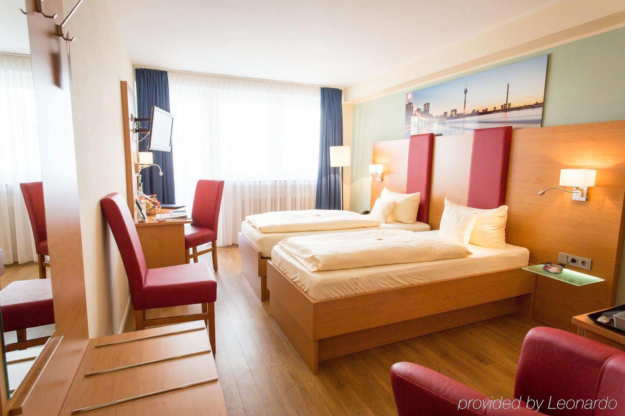 Hotel National Duesseldorf Εξωτερικό φωτογραφία