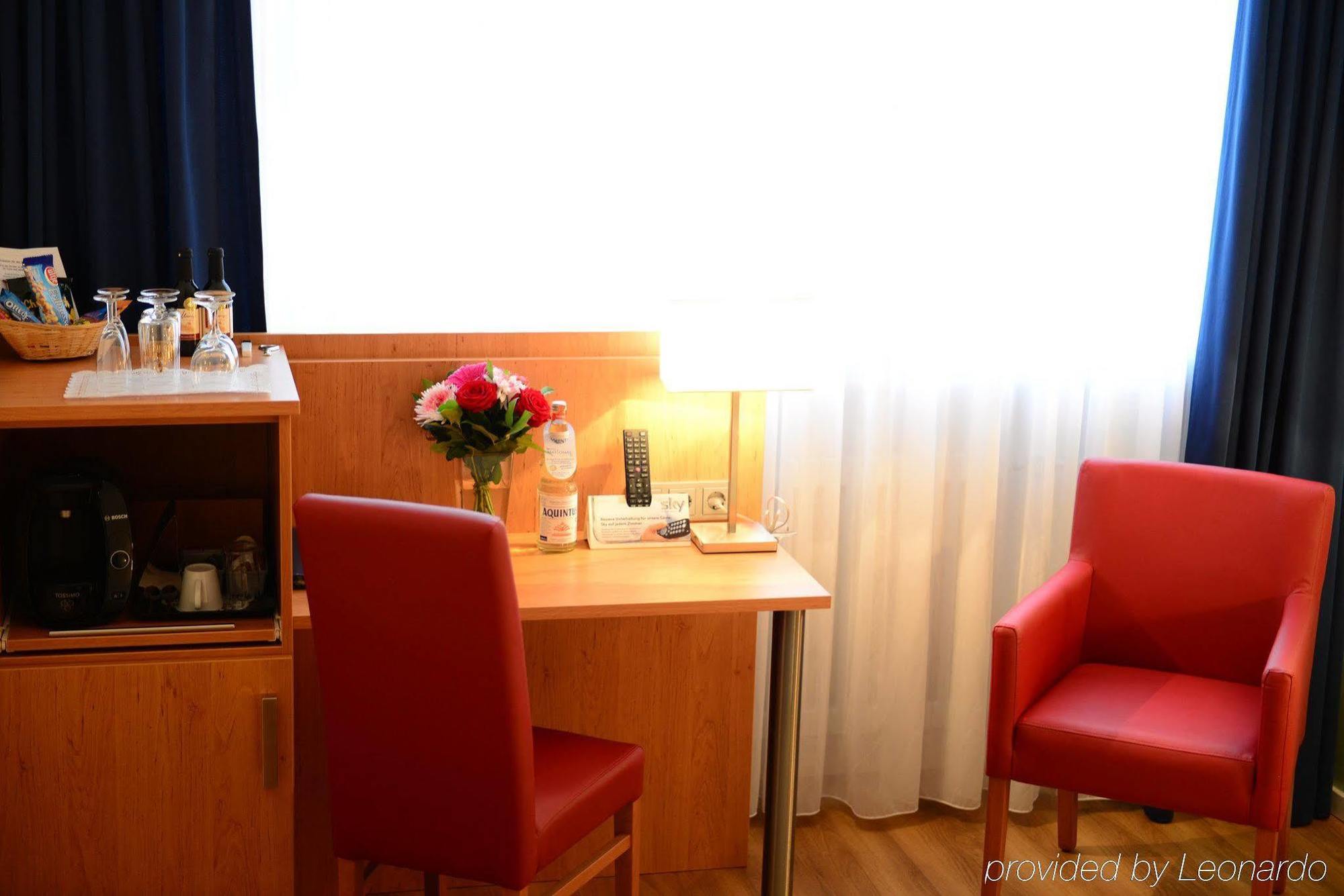 Hotel National Duesseldorf Εξωτερικό φωτογραφία
