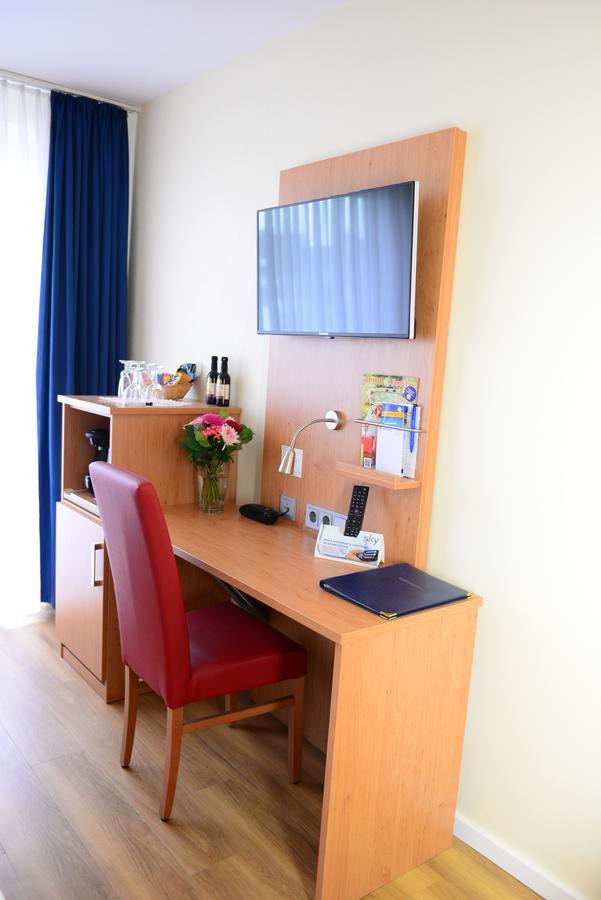 Hotel National Duesseldorf Εξωτερικό φωτογραφία