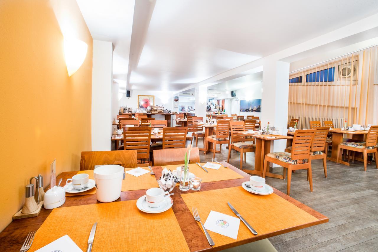 Hotel National Duesseldorf Εξωτερικό φωτογραφία