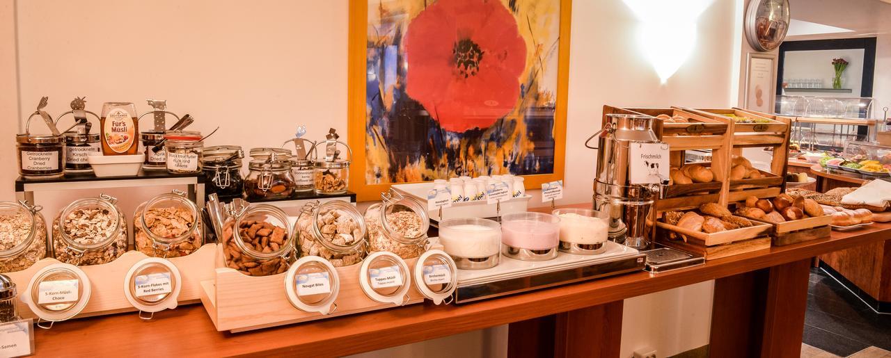 Hotel National Duesseldorf Εξωτερικό φωτογραφία